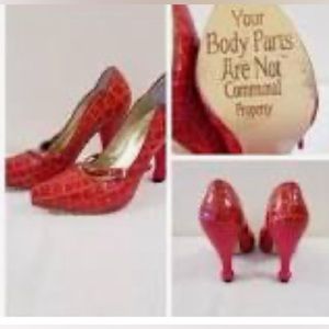 NWOT JOHN FLUEVOG REDHOT LEATHER STILLETO ORIGINAL “BODY PARTS COLLECTION” RARE!